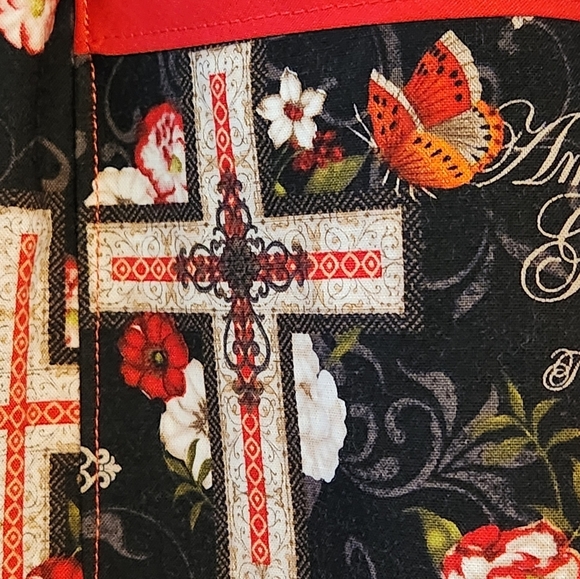 Hand Crafted Half Apron 2 Pockets Black Red Religious Theme Cross Cotton - Picture 5 of 9